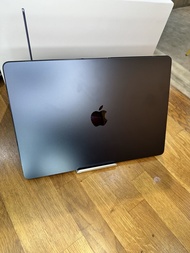 MacBook Air M3 24g/512g 保固至2026/01/15 盒配完整 全新無傷 北市 自取 不議