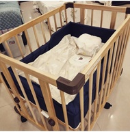 日本頂極Farska 嬰兒床 三合一木質多功能嬰兒床+可攜式床墊