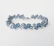 小花手鍊, 施華洛世奇元素