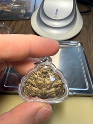 龍婆駕龍 拉胡
