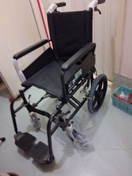 全新摺疊式輪椅