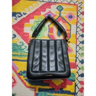 Preloved Tracey Bag (Used)