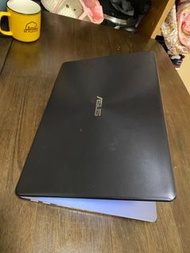 15.6” ASUS VivoBook F510U 9成新 少用 i5-8250U