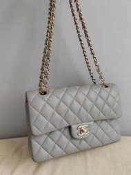 Chanel classic flap caviar grey