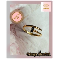 700 (16K) Gold Ring Weight +/- 2.09 Grams