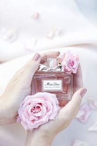現貨🎀 DIOR 🎀 MISS DIOR 🎀 ABSOLUTELY BLOOMING 🎀 甜心小姐精萃香薰 100ml