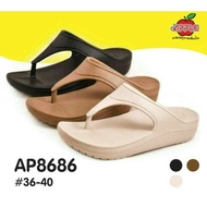 Red apple รุ่นAP8686 รองเท้าแตะแบบหนีบ สีดำตาลครีม ไซส์ 36-40