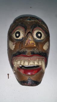 Topeng Langka kayu kuno rahwana atau buto cakil lawas vintage angker