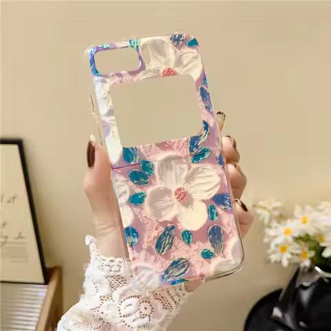 Fashion Cute Rabbit Flower Phone Case For Moto Razr 2022 6.7inch Case for Motorola Razr 2022 5G Cove