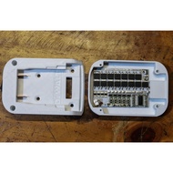 Power box for Dewalt 20v battery