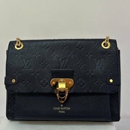 LV(M)藍全皮紅邊壓紋鍊包