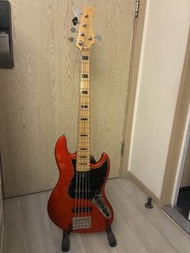 Sire Marcus Miller V7 (2nd) Jazz bass-metallic red