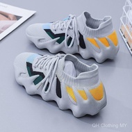 2026 women's shoes, coconut-style sneakers, flyknit eight-toe socks, soft-soled new women's shoes, m