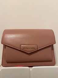 Charles & Keith Envelope Crossbody Bag/Charles&keith手袋