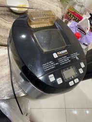 威寶多功能麵包製造機 BM818