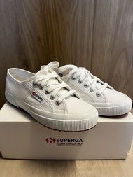 Superga 白色布鞋 小白鞋