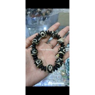 Dzi Tibetan agate bracelet