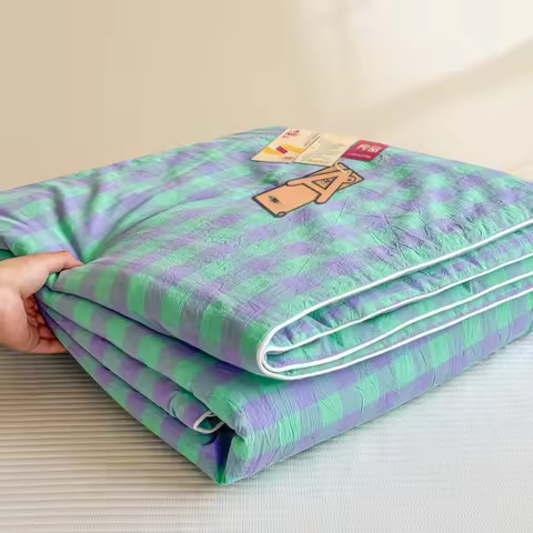 Japanese Style Plaid Summer Quilt Grade A Soft Skin Friendly Thin Duvet Soy Fiber Filling Breathable