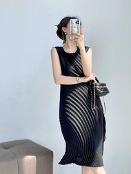 Nova quality⭐One person one pleat ⭐Miyake pleated high-quality water ripple ring arc dress versatile
