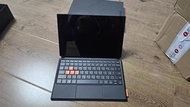 Onexplayer x1 pro 8840u 32g ram, 4t ssd