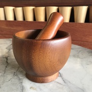 ครกบดยา ครกไม้ เส้นผ่าศูนย์กลาง 5 นิ้ว สูง 4 นิ้ว ครกไม้จิ๋ว ครกไม้จามจุรี ครกบดยา ตำยา สินค้า OTOP