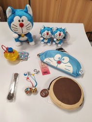 日版 現貨 Doraemon 多啦a夢 90週年Wpc縮骨遮連袋 啷啷吊飾 叮噹形狀吹泡泡容器 燒餅形狀散紙包 吊飾 毛公仔