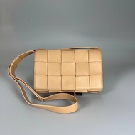 BV  膚色CASSETTE包