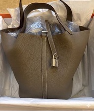 全新 Hermès Picotin 22 大象灰 銀扣