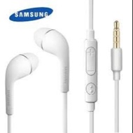 Wired In-Ear Headphones (White)