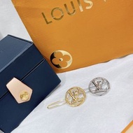 LV 圓圈字母髮夾(一對)