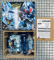 魂Shop限定 幪面超人 Build~DX 變身凍拳 Grease Blizzard Knuckle (二手日版)