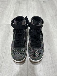 Nike Air Force 1 Flyknit 高筒波鞋