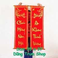 1 đôi câu đối đỏ cặp liễn trang trí Tết làm từ vải nhung kích thước chuẩn số đẹp thần tài 79cm 97cm