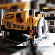 DEWALT แท่นไสไม้ รุ่น DW735 -KR เครื่องรีดไม้หรือไสไม้ (รุ่นงานหนัก) หน้ากว้าง 13 นิ้ว และหนาสุด 152 มม. จัดส่ง KERRY