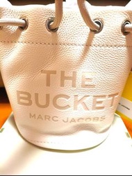 全新Marc Jacobs 白色皮革水桶包 The Leather Bucket Bag white color