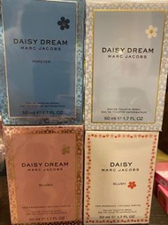 Marc jacobs 香水