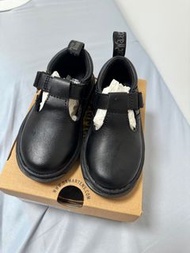 Dr.Martens 返學鞋 26碼 UK8