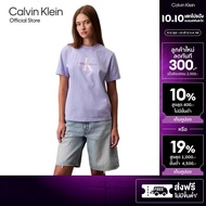 CALVIN KLEIN เสื้อยืดคอกลมแขนสั้นผู้หญิง Monogram Logo ทรง Regular รุ่น 47B865G VHP - สีม่วง