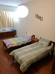 Large King Bed Master Room @SemiD House KL 1Utama