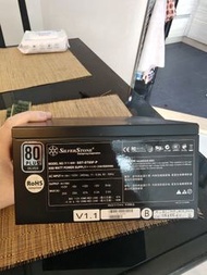 SilverStone SST-8T8SF-P 850W 80 Plus 銀牌 電源供應器