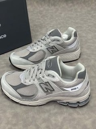 New Balance NB 2002R 男女同款雲霧灰