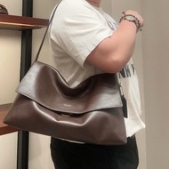 Coach Chelsea 36