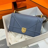 Dior迪奧盾牌小號藍色 單肩斜背包