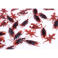 Mainan Prank Lipas Cicak tiruan Cockroach Model Realistic Fake Rubber Gecko Scorpion Kids Prank Tric