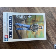 Tamiya lắp ráp mô hình 1/12 người lái xe máy đường phố