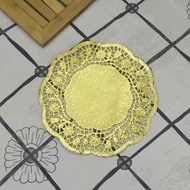 gold doyley paper 5.5’’ 100pcs