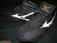 貳拾肆棒球精品-稀少品日本帶回Mizuno pro日職棒讀賣巨人特別訂做釘鞋/