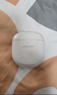 Bose Quietcomfort ultra earbuds 充電盒，only case,