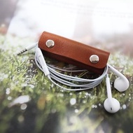 MICO 原創耳機繞線器 附帶手機支架功能 手縫皮革 (自選皮料)