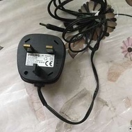 舊Philips 2G 手機charger